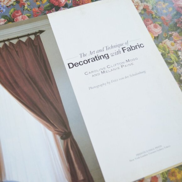The Art and Technique of Decorating with Fabric - Picture 3 of 4
